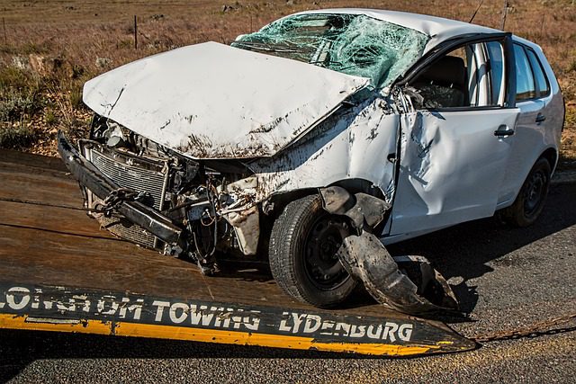 A car accident which shows a total write off and claiming lives A car accident which shows a total write off and claiming lives