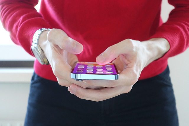 An iphone getting to be insured cause of its cost An iphone getting to be insured cause of its cost